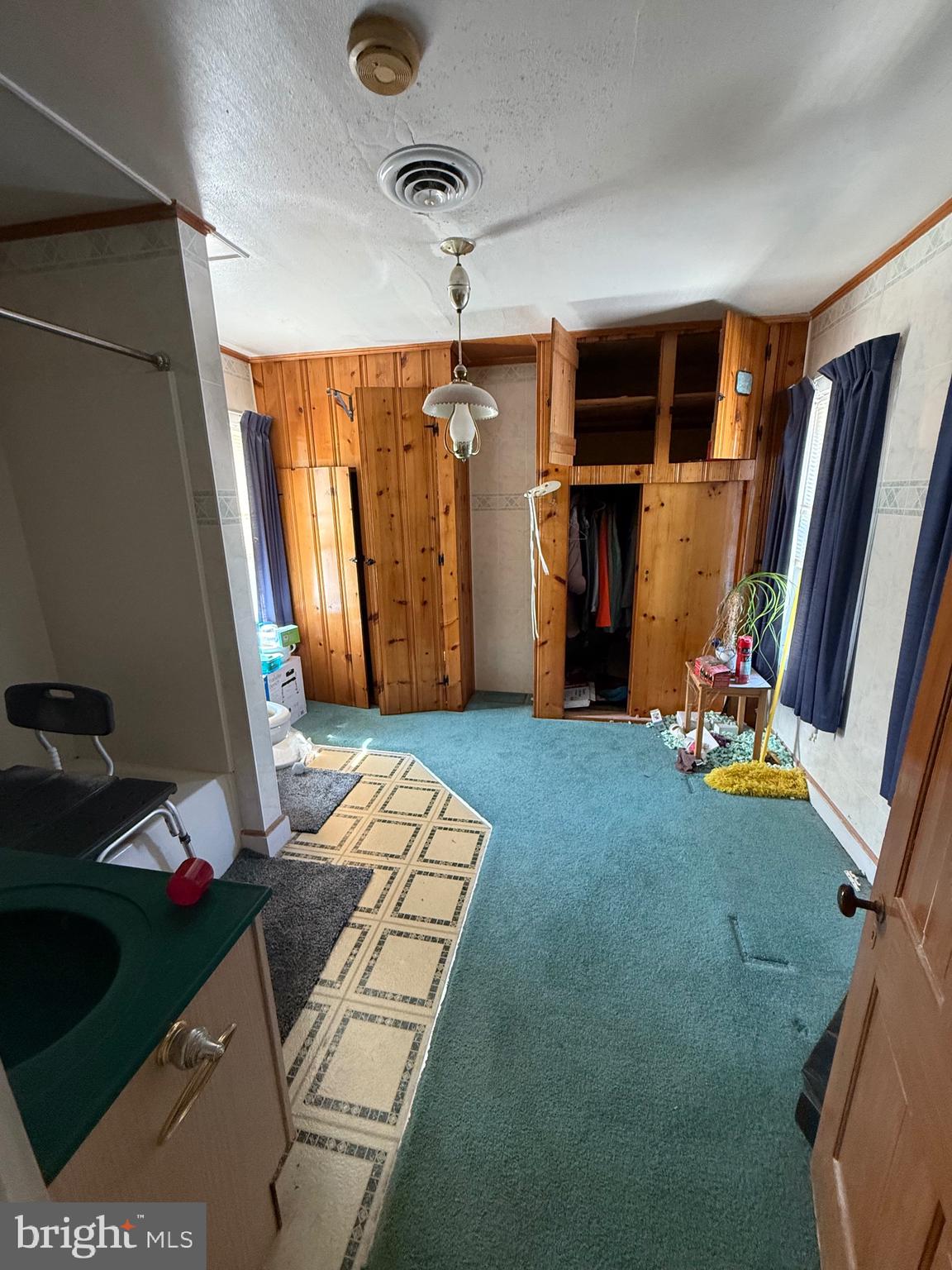 30 Frederick Road Thurmont, MD 21788 - Photo 38 of 58 a view of a room with gym equipment