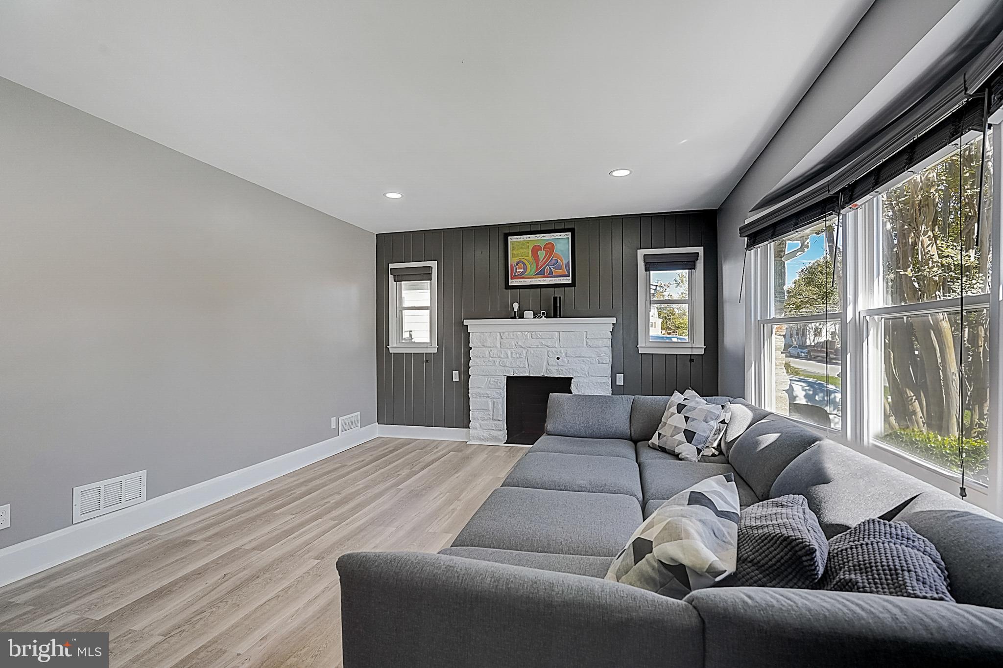 7908 Bon Air Road Baltimore, MD 21234 - Photo 3 of 45