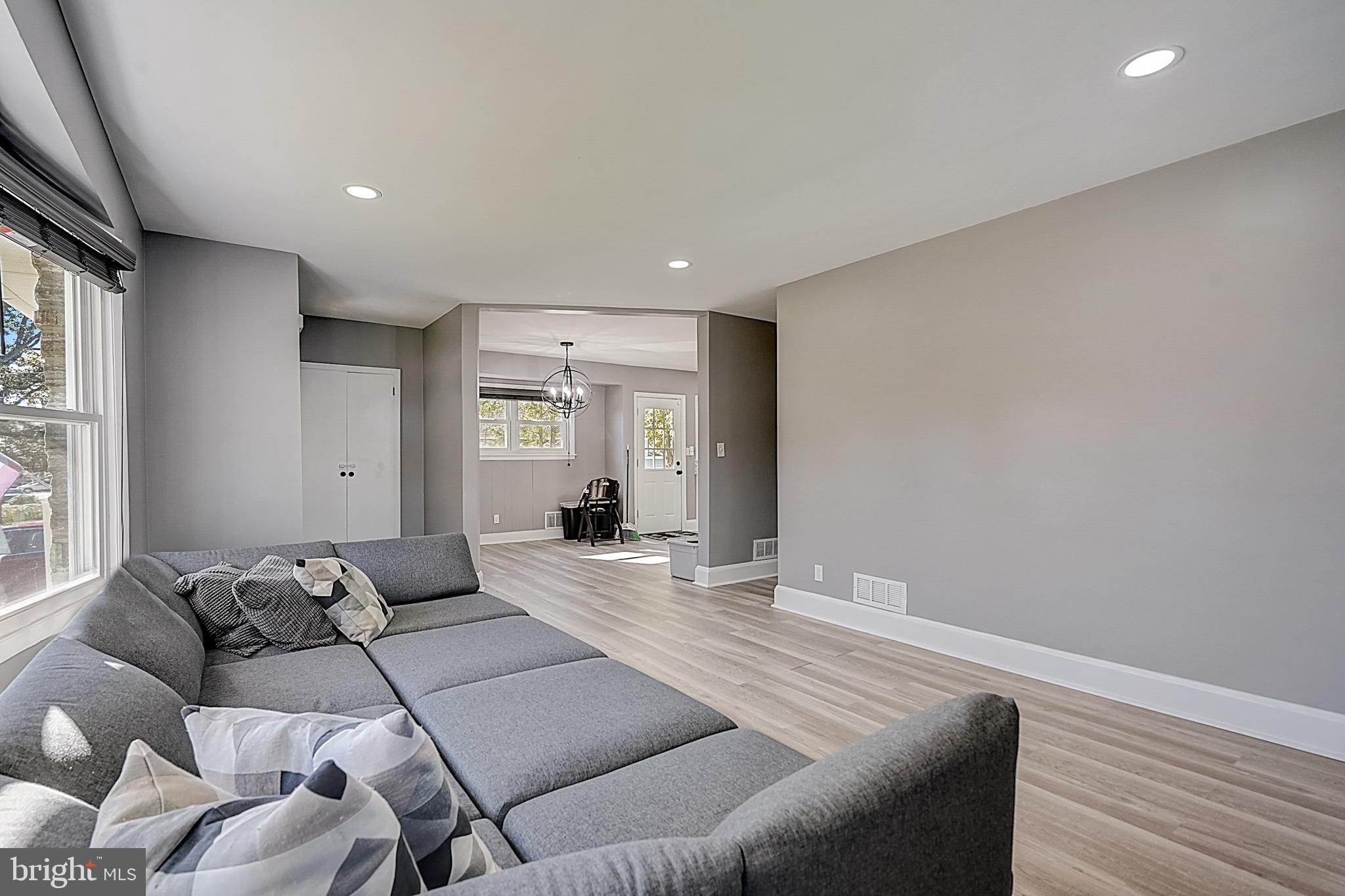 7908 Bon Air Road Baltimore, MD 21234 - Photo 5 of 45