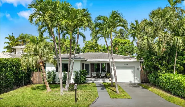 $8,900 | 9008 Emerson Avenue, Surfside, FL 33154