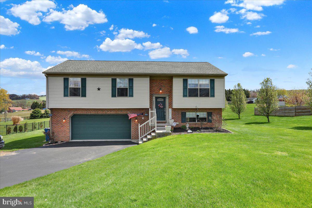 2241 Stoverstown Road Spring Grove, PA 17362 - Photo 1 of 35 Gallery Image 1