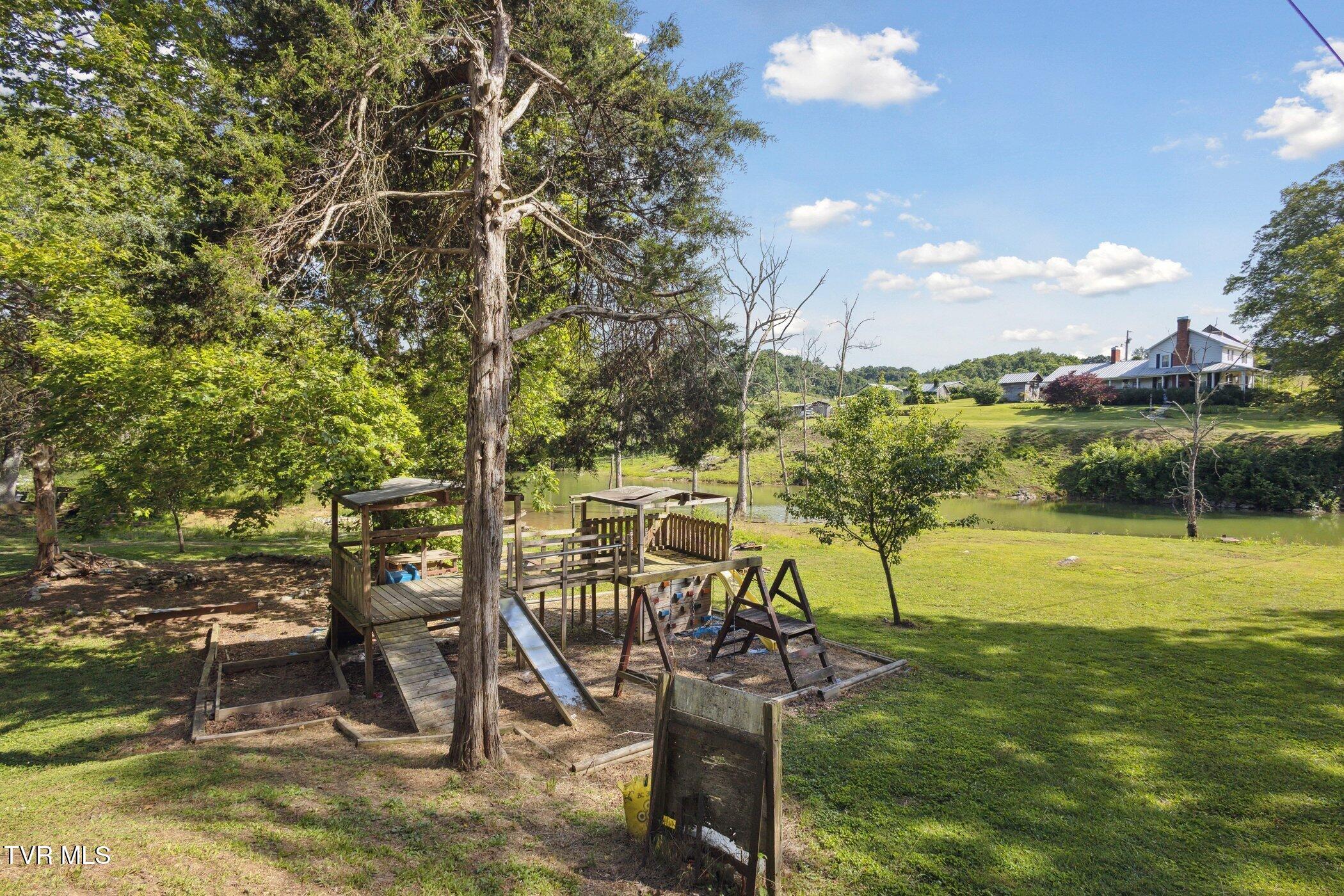 18134 Cleveland Road Abingdon, VA 24211 - Photo 30 of 39 18134-Cleveland-Rd-19