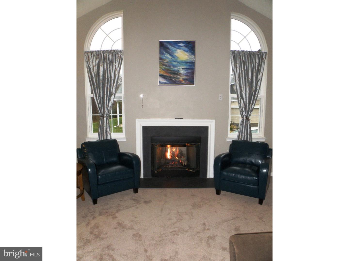 1404 Dawman Road Coatesville, PA 19320 - Photo 7 of 25 Great Room