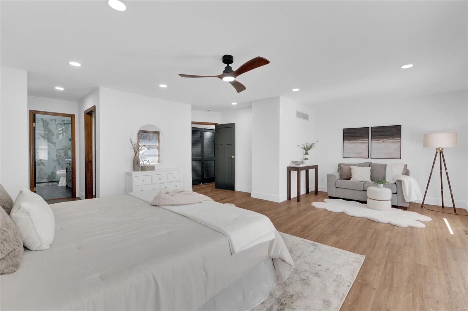 15372 Grantley Drive Chesterfield, MO 63017 - Photo 22 of 52