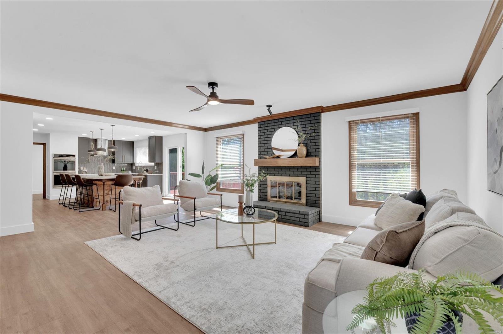 15372 Grantley Drive Chesterfield, MO 63017 - Photo 3 of 52