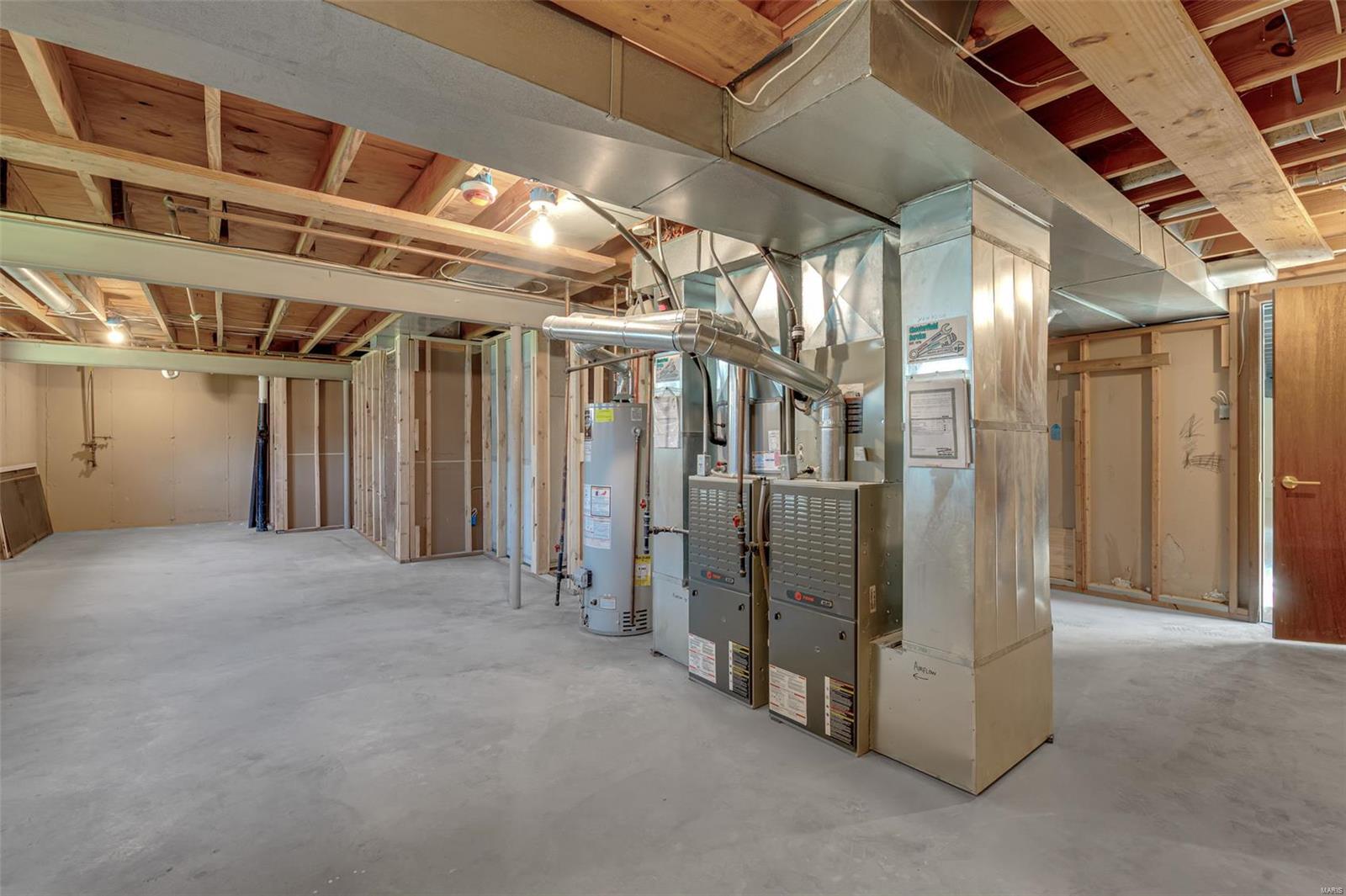 15372 Grantley Drive Chesterfield, MO 63017 - Photo 38 of 52