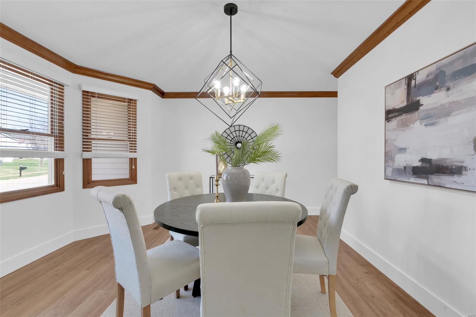 15372 Grantley Drive Chesterfield, MO 63017 - Photo 7 of 52