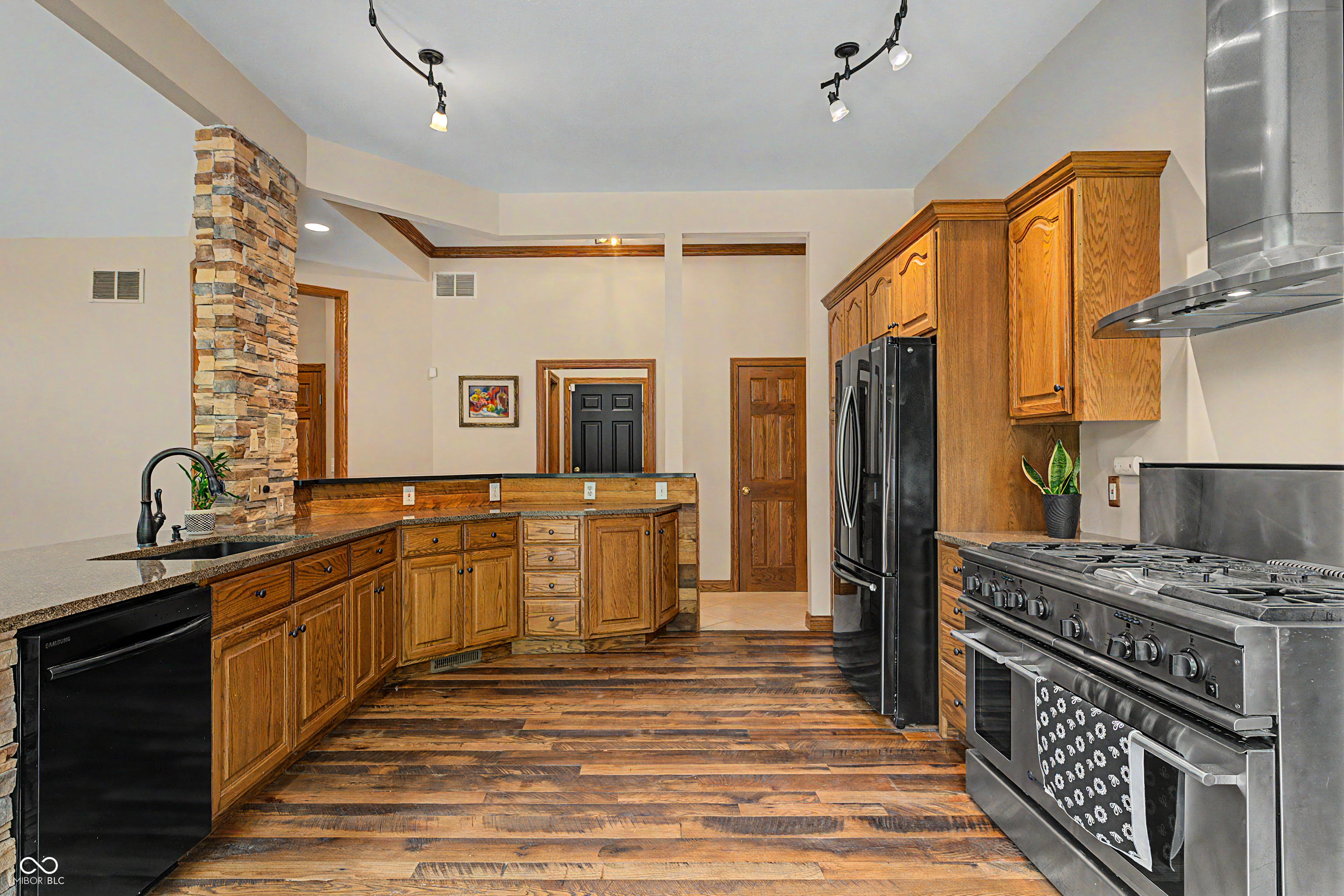 12980 West Mt Healthy Road Columbus, IN 47201 - Photo 32 of 123