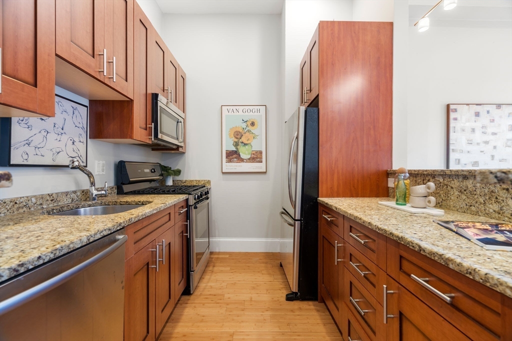 14 Worcester Square, Unit 2 Boston, MA 02118 - Photo 6 of 15
