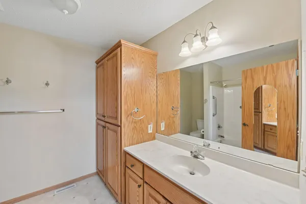 $329,900 | 1102 Highpoint Court, New Richmond, WI 54017