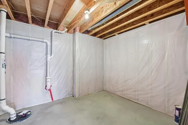 $329,900 | 1102 Highpoint Court, New Richmond, WI 54017