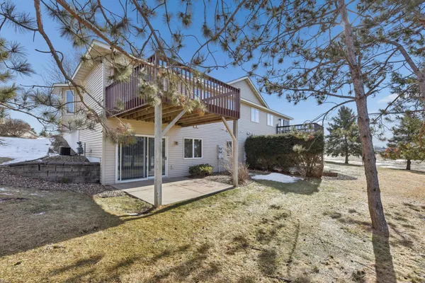 $329,900 | 1102 Highpoint Court, New Richmond, WI 54017