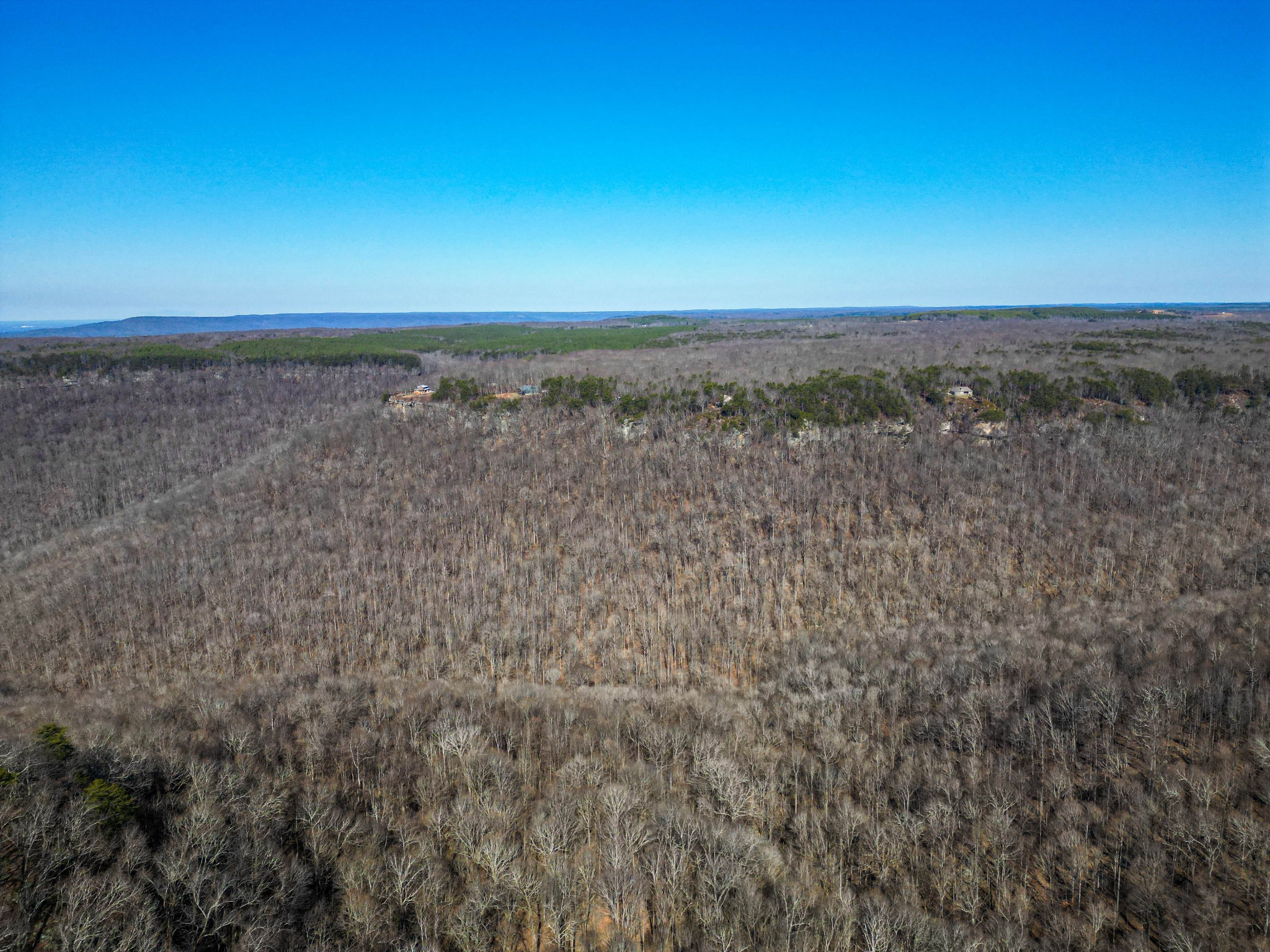 59 Twilight Point Monteagle, TN 37356 - Photo 2 of 16 a view of a room with an ocean