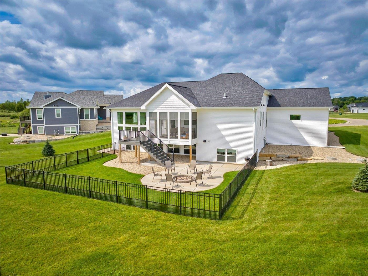 6607 Kades Sun Prairie Sun Prairie, WI 53590 - Photo 68 of 77
