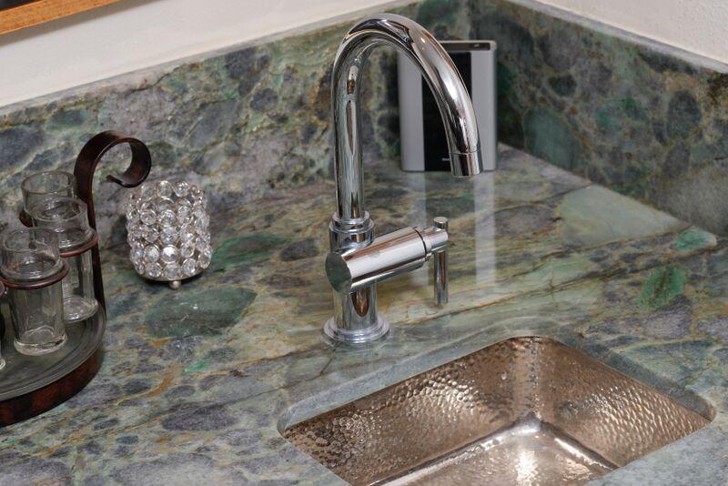 550 South Ocean Boulevard, Unit 1201 Boca Raton, FL 33432 - Photo 13 of 37 ONYX TOPPED WET BAR