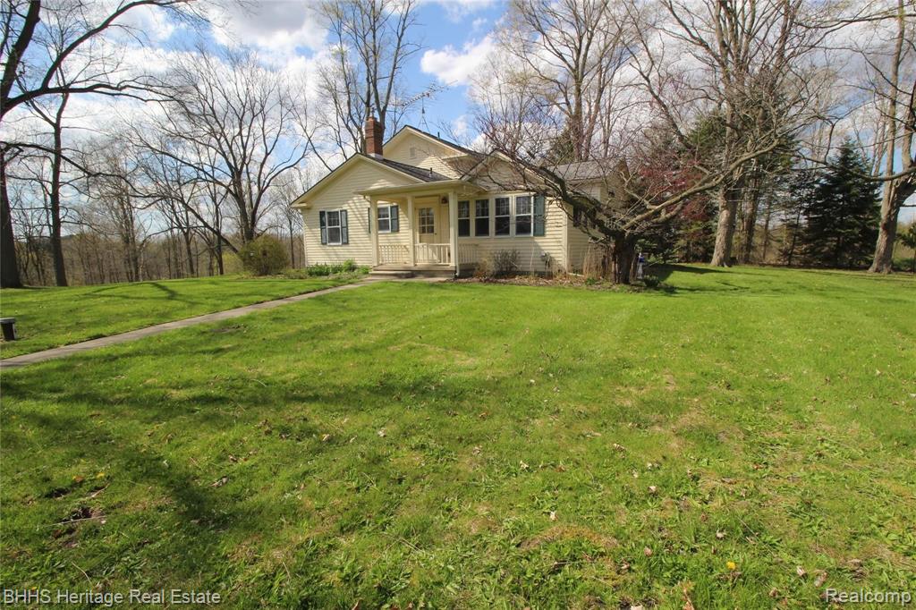 2250 Faussett Road Howell, MI 48855 - Photo 29 of 49
