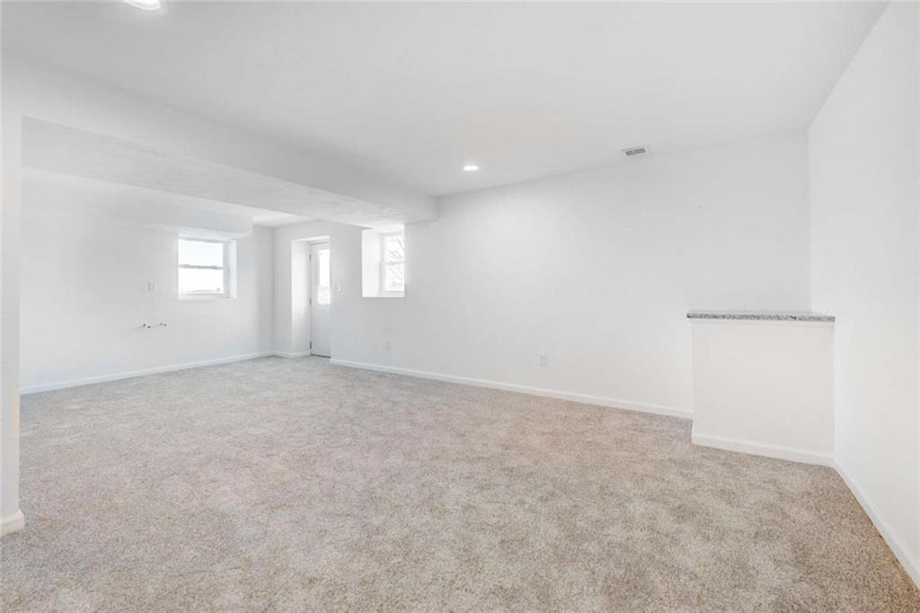 476 Peach Way Irwin, PA 15642 - Photo 12 of 25 an empty room with windows