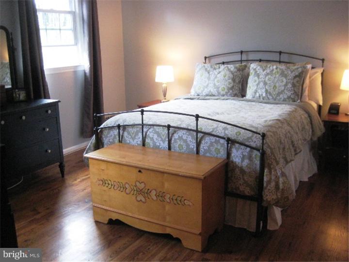 4 Tar Heels Road East Hamilton, NJ 08619 - Photo 13 of 21 Bedroom - Main