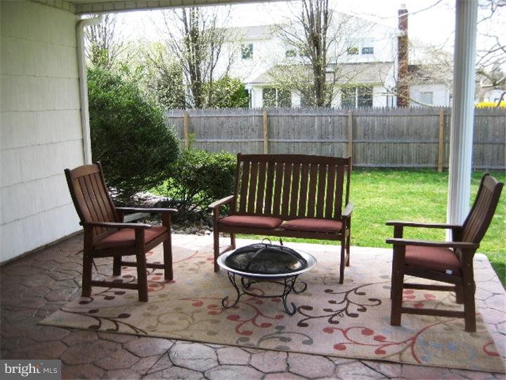 4 Tar Heels Road East Hamilton, NJ 08619 - Photo 19 of 21 Patio