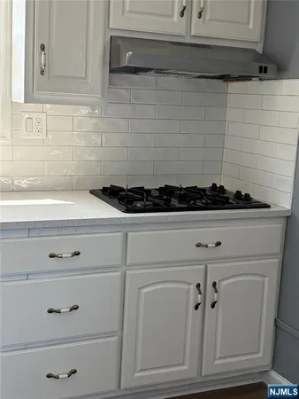 a close view of stove