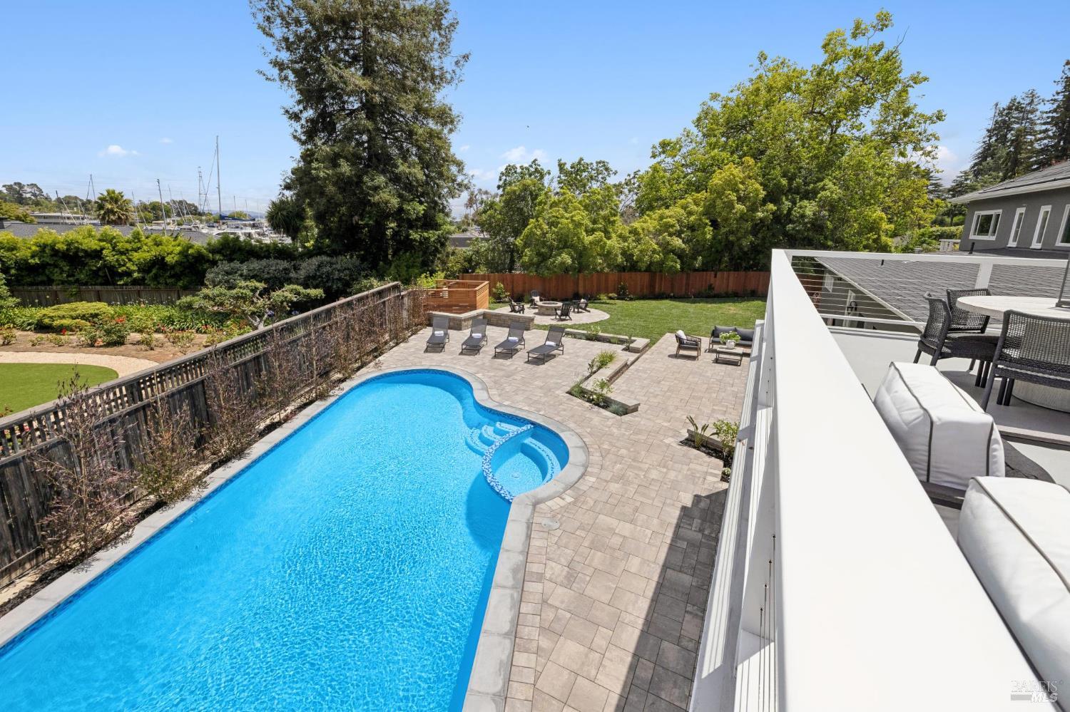 80 Montecito Road San Rafael, CA 94901 - Photo 23 of 99