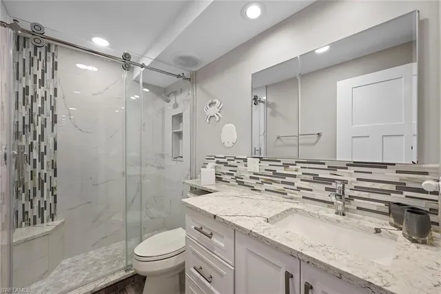 $8,500 | 320 Seaview Court, Unit 1502, Marco Island, FL 34145