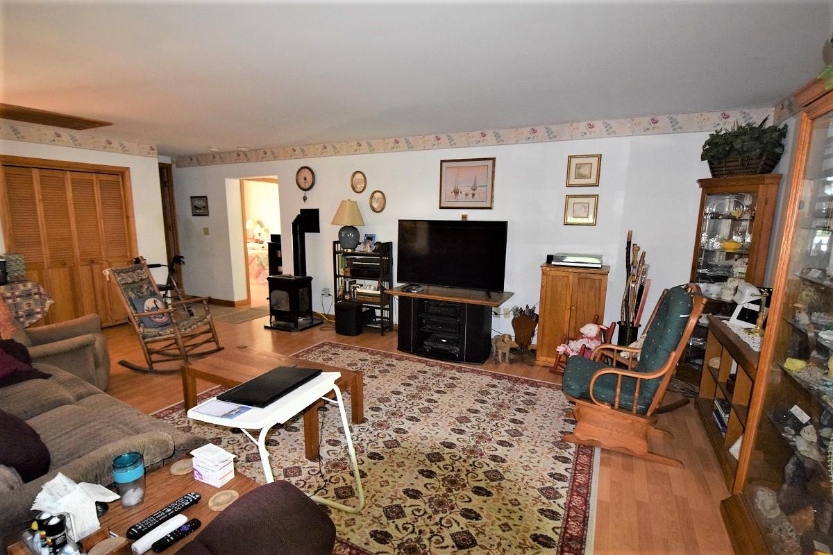 119 Rooks Road Eddington, ME 04428 - Photo 14 of 28 Living room...