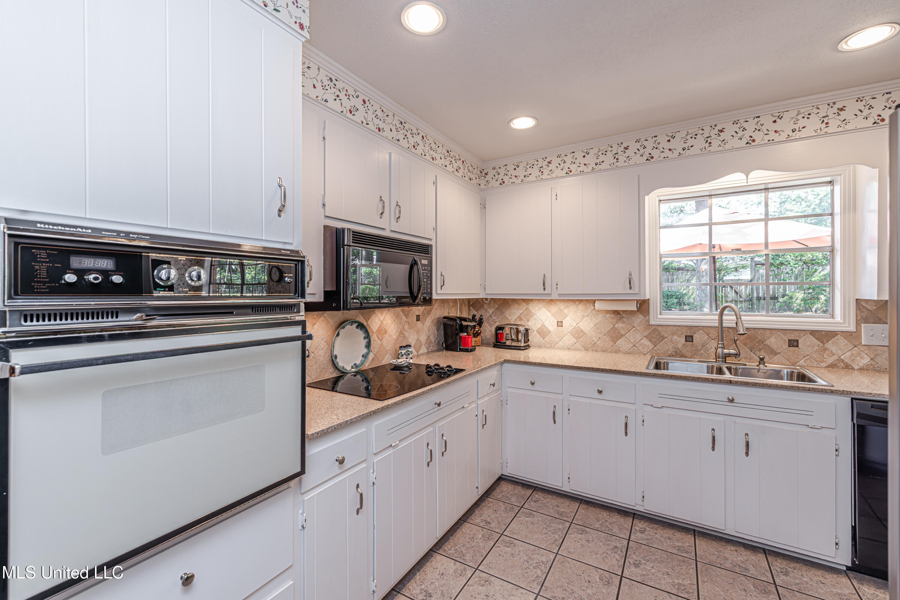 5328 Hialeah Drive Jackson, MS 39211 - Photo 17 of 65 1R4A6780