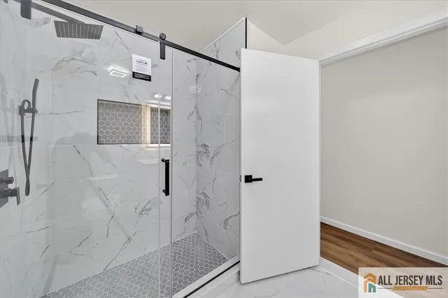 $3,000 | 19 Harris Street, Carteret, NJ 07008