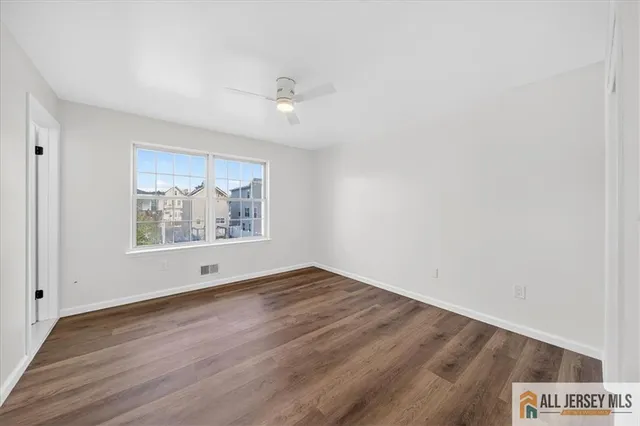 $3,000 | 19 Harris Street, Carteret, NJ 07008