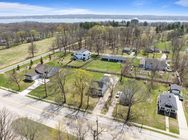 $675,000 | 397 West Geneva Street, Williams Bay, WI 53191