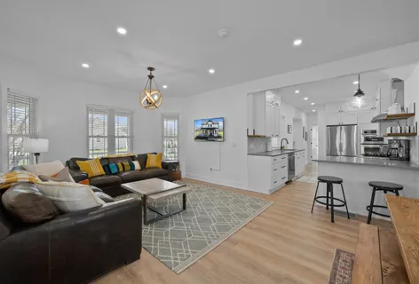 $689,000 | 397 West Geneva Street, Williams Bay, WI 53191