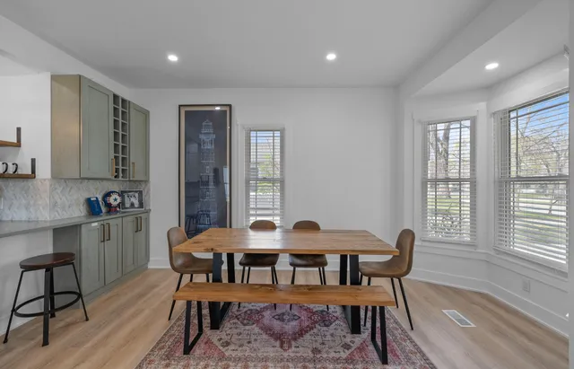 $675,000 | 397 West Geneva Street, Williams Bay, WI 53191