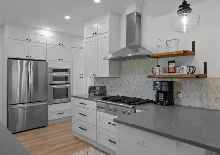 $689,000 | 397 West Geneva Street, Williams Bay, WI 53191