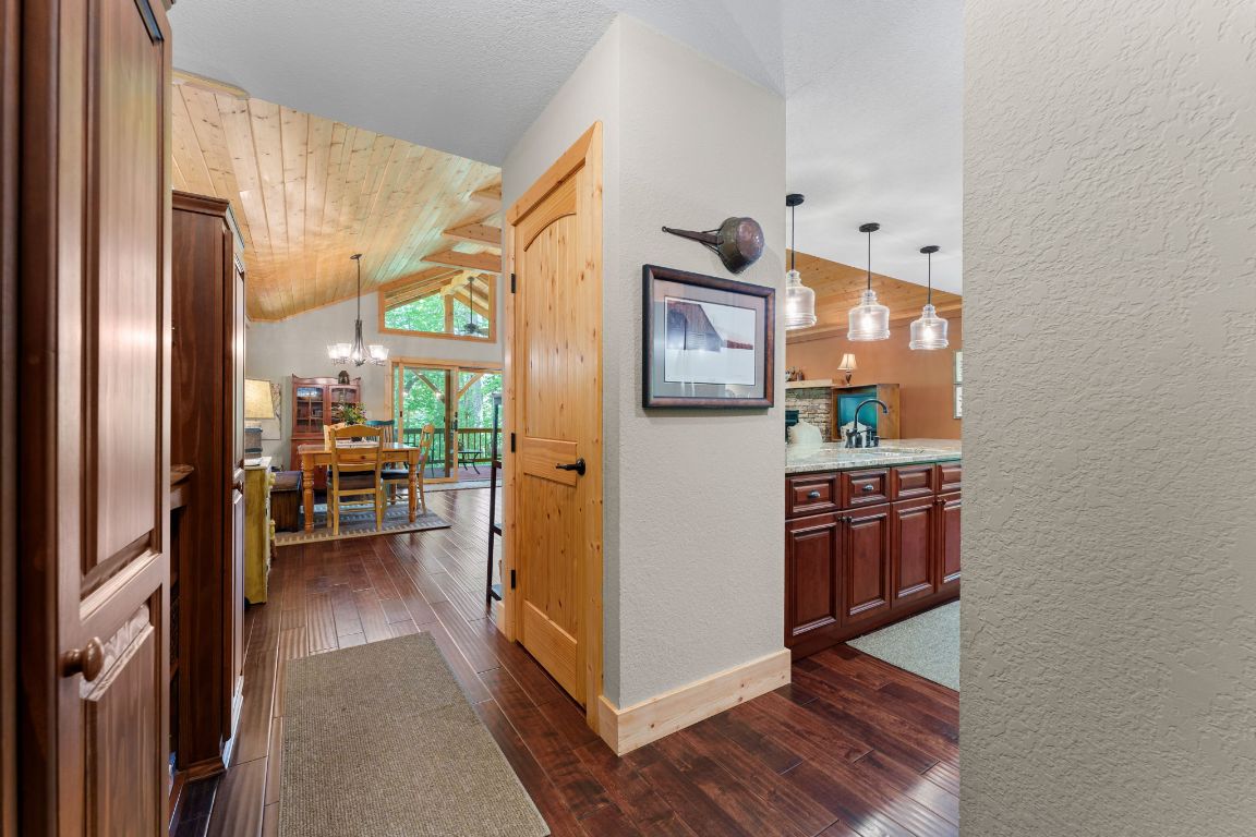 293 Gem Creek Road Cullowhee, NC 28723 - Photo 11 of 48 Gallery Image 11