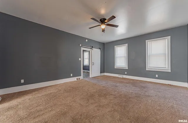 $49,900 | 202 South Vine Street, Mount Pulaski, IL 62548