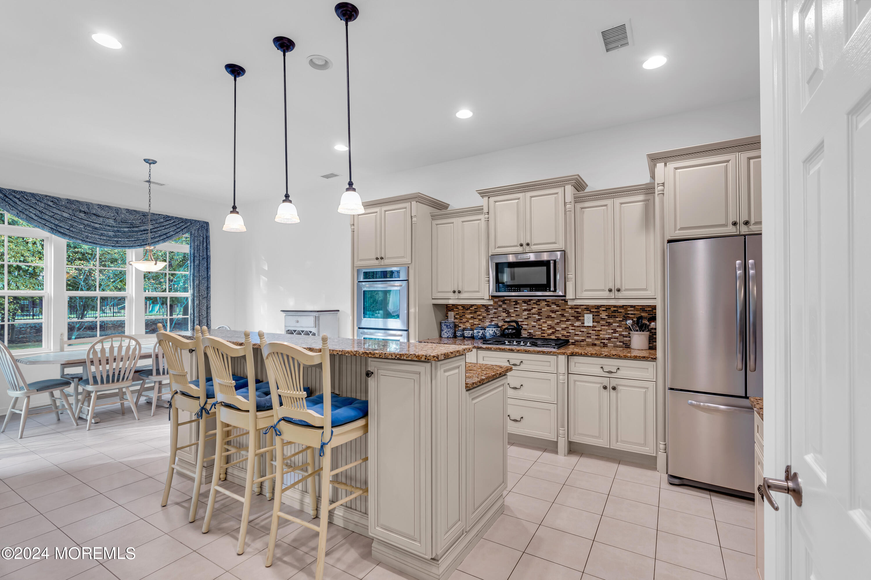 18 East Raphael Lane Farmingdale, NJ 07727 - Photo 27 of 63 031_dsc06511_528