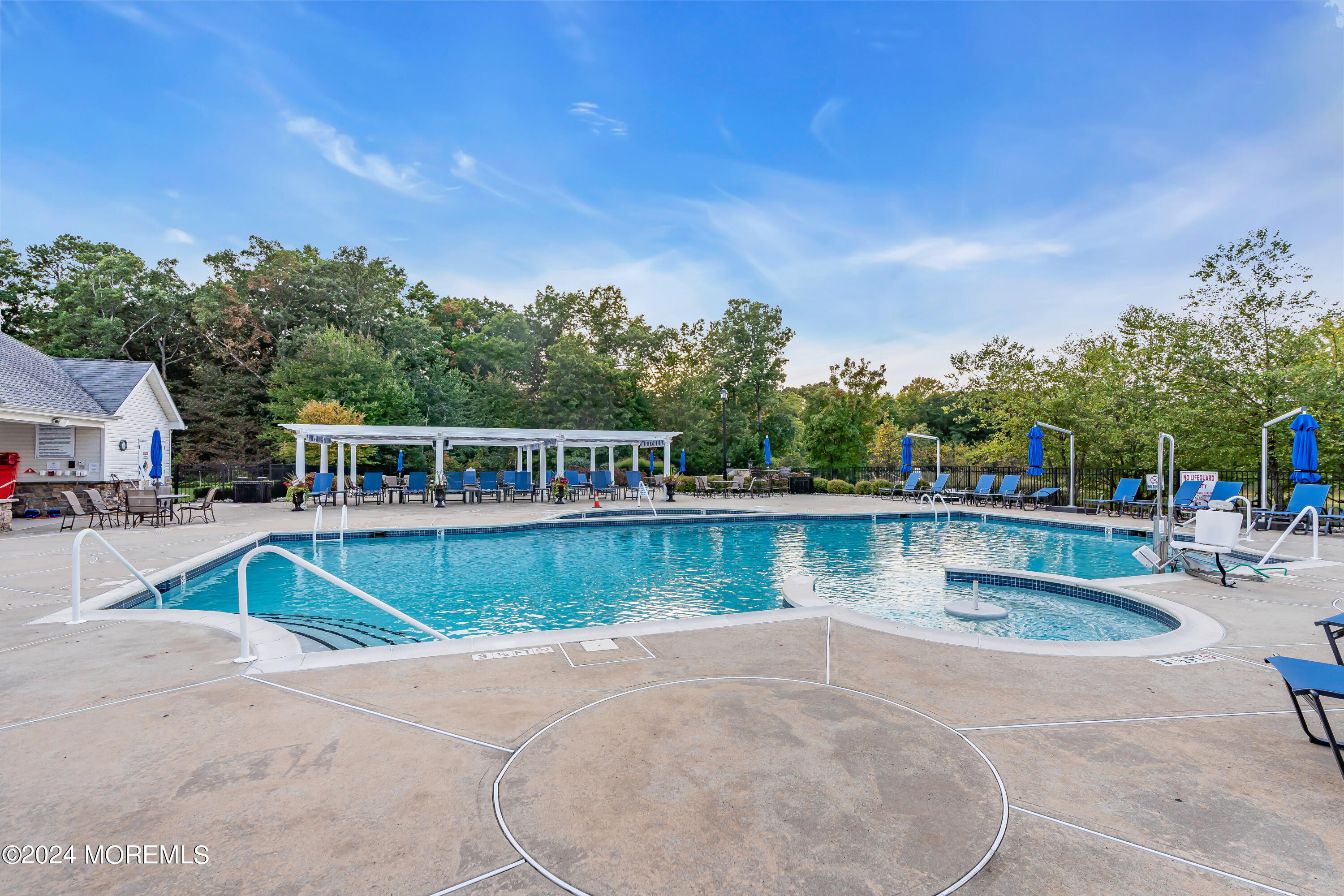18 East Raphael Lane Farmingdale, NJ 07727 - Photo 53 of 63 060_dsc06696-1_278