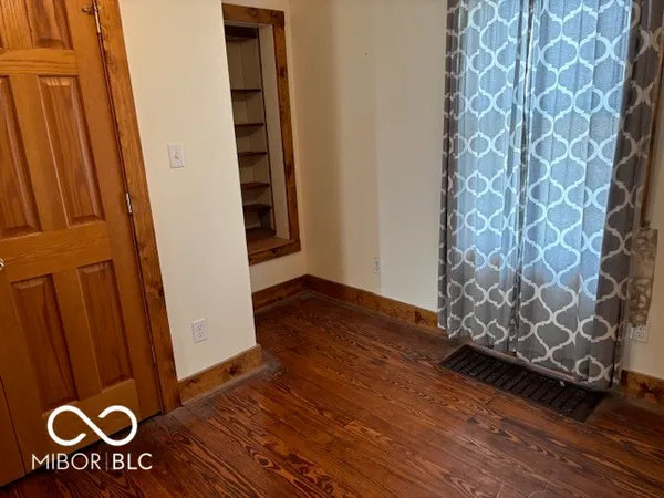 $1 | 3814 North State Road 39, Danville, IN 46122