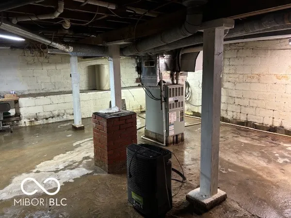 $1 | 3814 North State Road 39, Danville, IN 46122