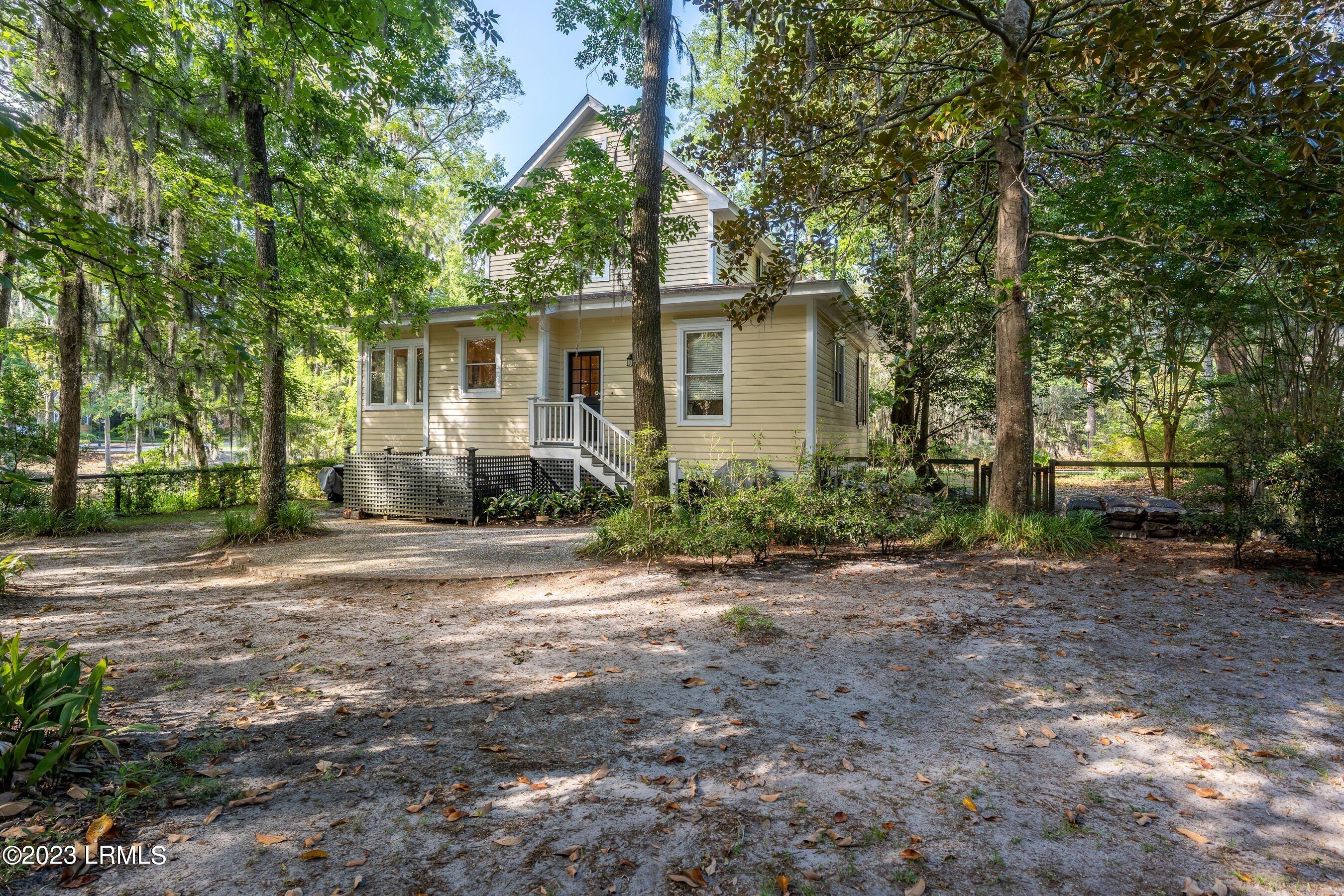 10 Mises Road Beaufort, SC 29907 - Photo 25 of 35 DSC06396-HDR-1.jpg-SMALL