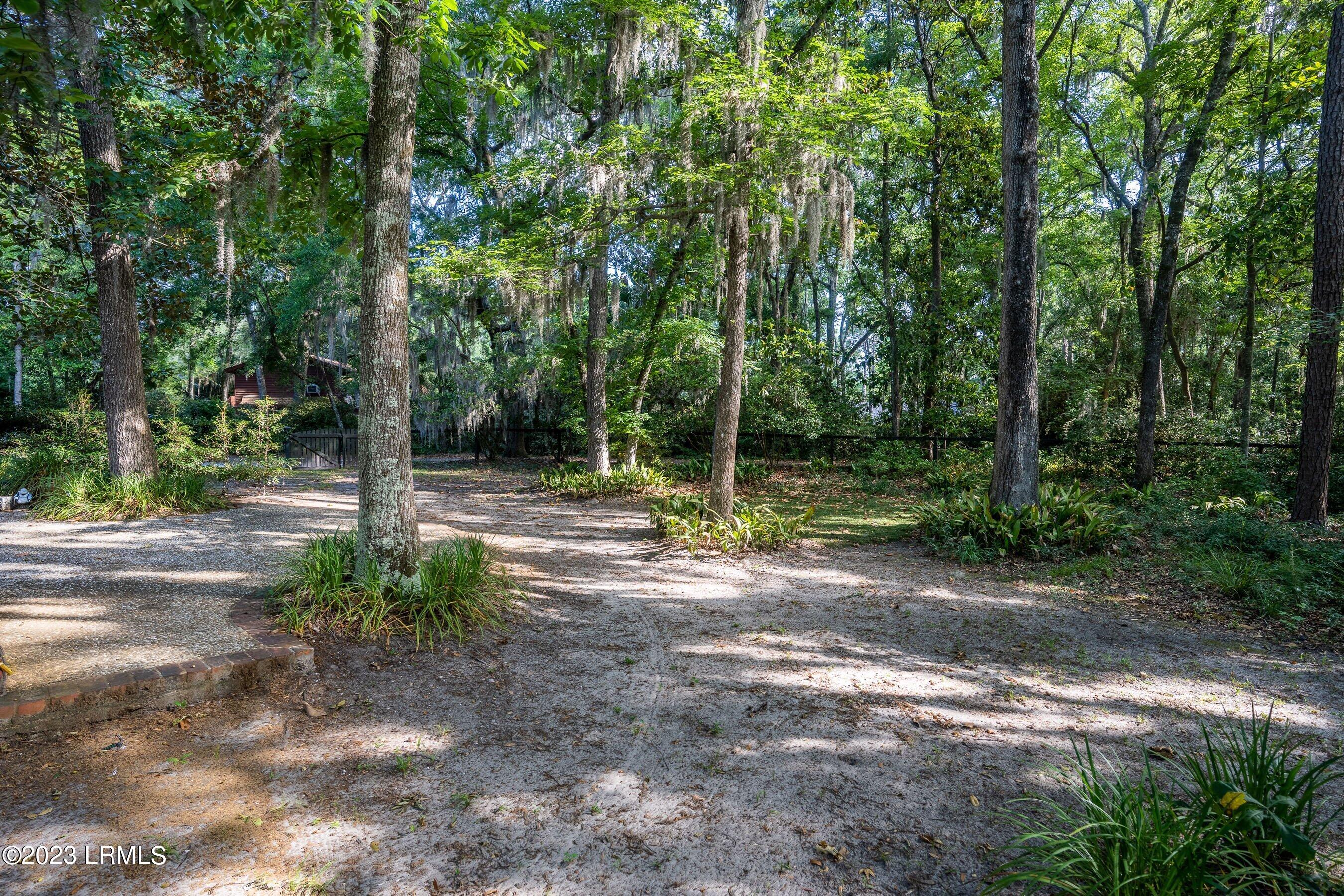 10 Mises Road Beaufort, SC 29907 - Photo 27 of 35 DSC06415-HDR-1.jpg-SMALL
