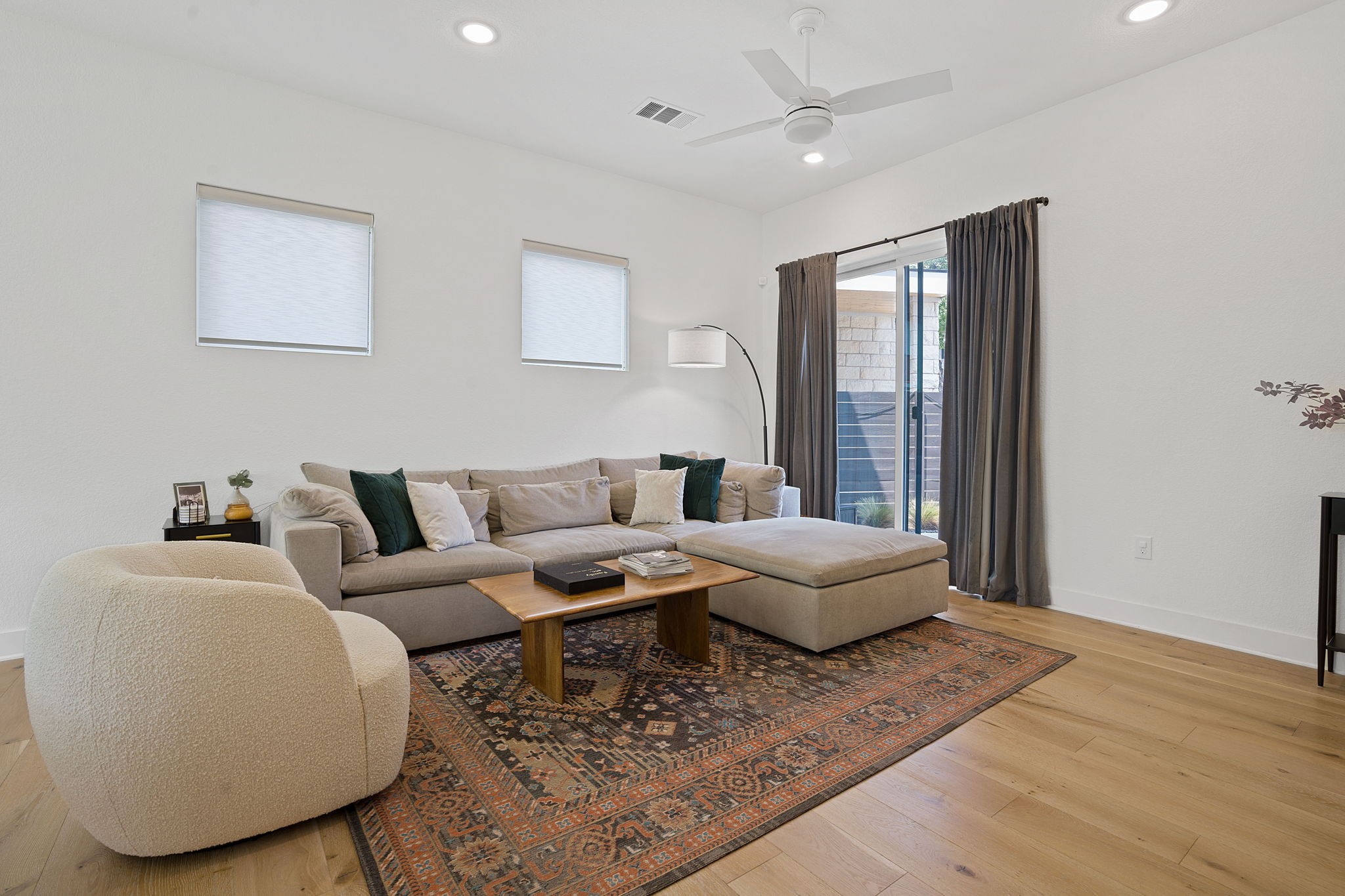 5806 Sutherlin Road Austin, TX 78723 - Photo 11 of 24