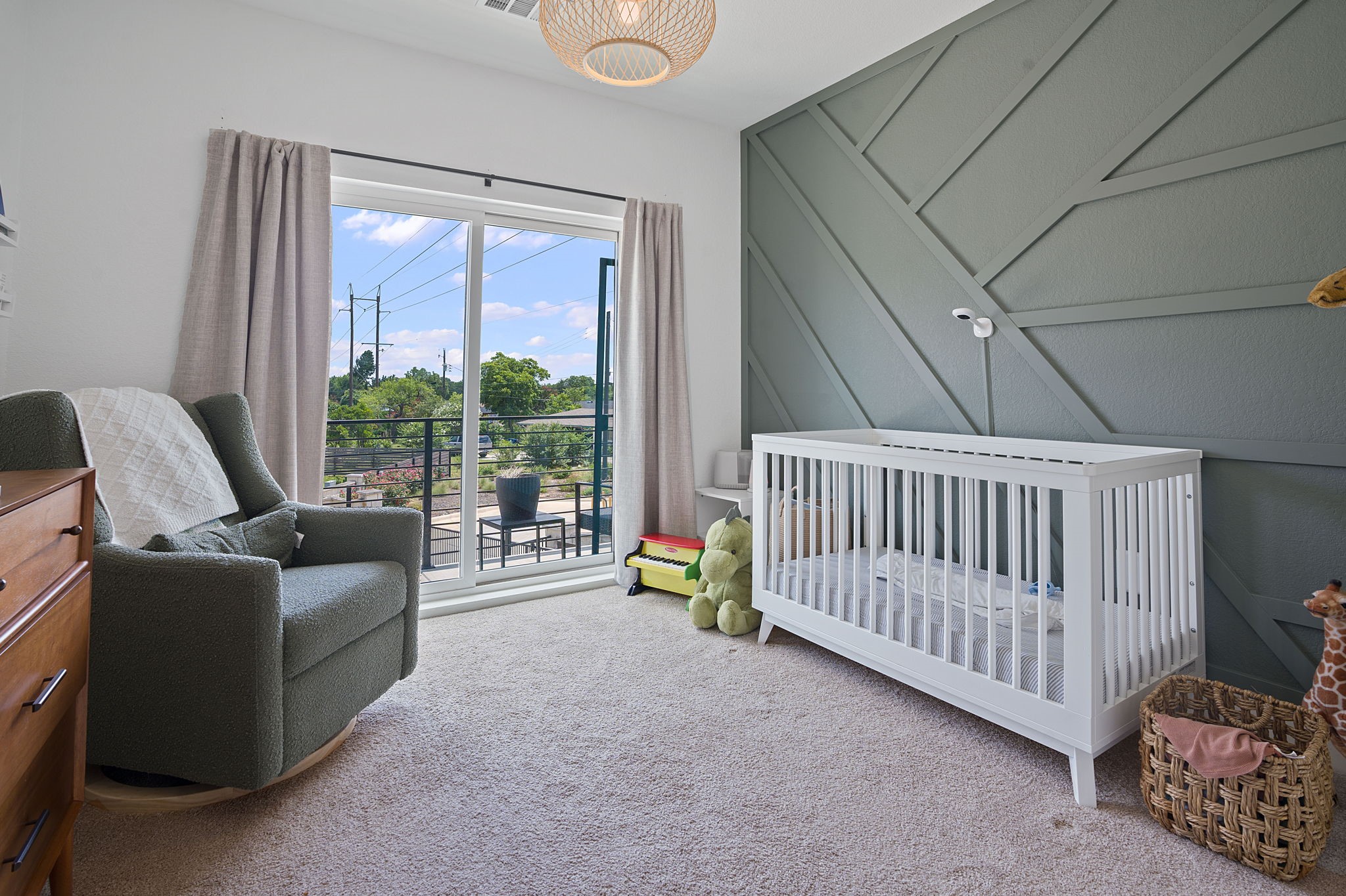 5806 Sutherlin Road Austin, TX 78723 - Photo 16 of 24