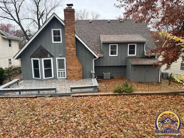 $274,950 | 3116 Southwest Stone Avenue, Topeka, KS 66614