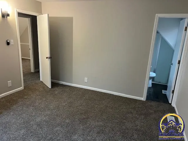 $274,950 | 3116 Southwest Stone Avenue, Topeka, KS 66614