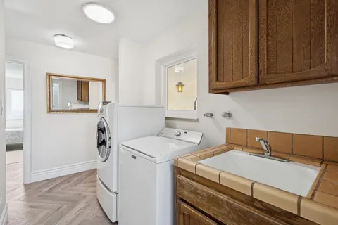 $2,100,000 | 6066 Monte Verde Court, Castro Valley, CA 94552