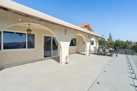 $2,100,000 | 6066 Monte Verde Court, Castro Valley, CA 94552