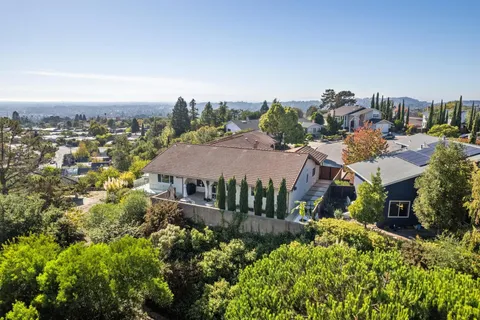 $2,100,000 | 6066 Monte Verde Court, Castro Valley, CA 94552