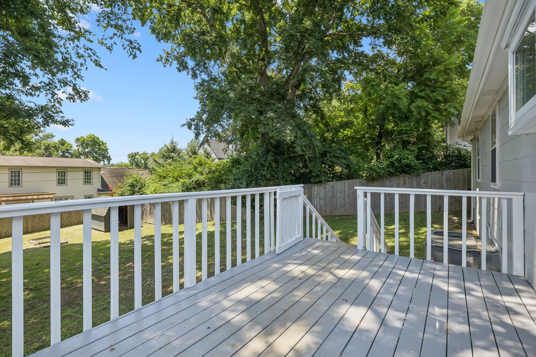 5415 Knob Road Nashville, TN 37209 - Photo 20 of 28 a view of a wooden roof deck